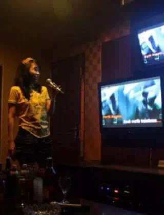 Dunia Dugem di Surabaya