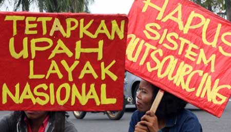 Dilema antara kebutuhan hidup dengan keuntungan perusahaan