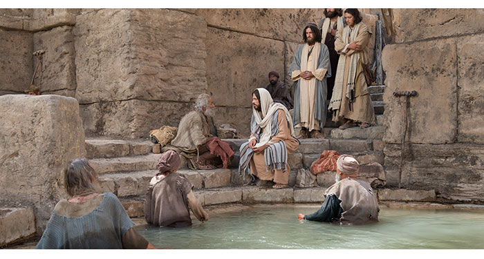 Yesus menyembuhkan orang sakit di kolam Betseda