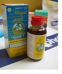 Minyak gosok untuk keseleo